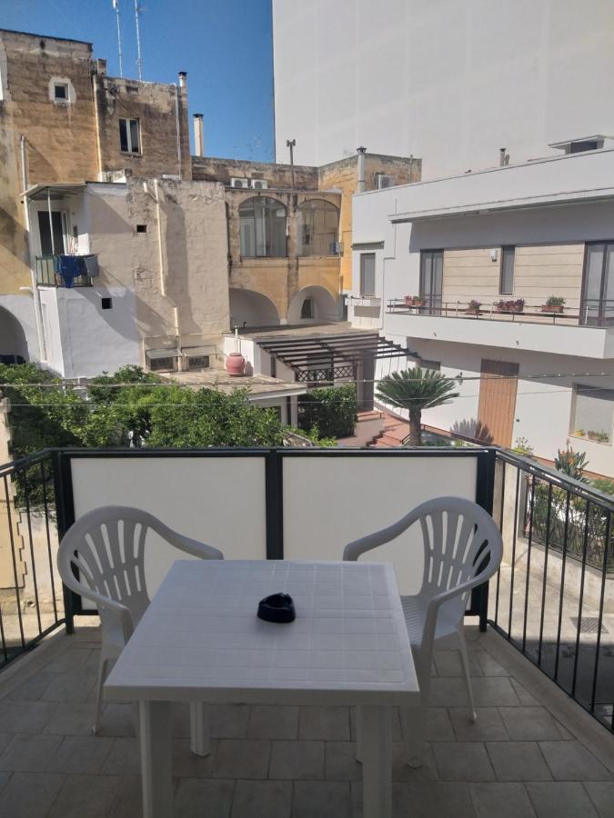 Casa Vergara Piazza Mazzini Lecce Bagian luar foto