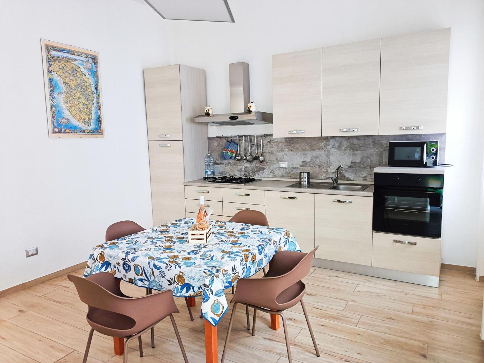 Casa Vergara Piazza Mazzini Lecce Bagian luar foto